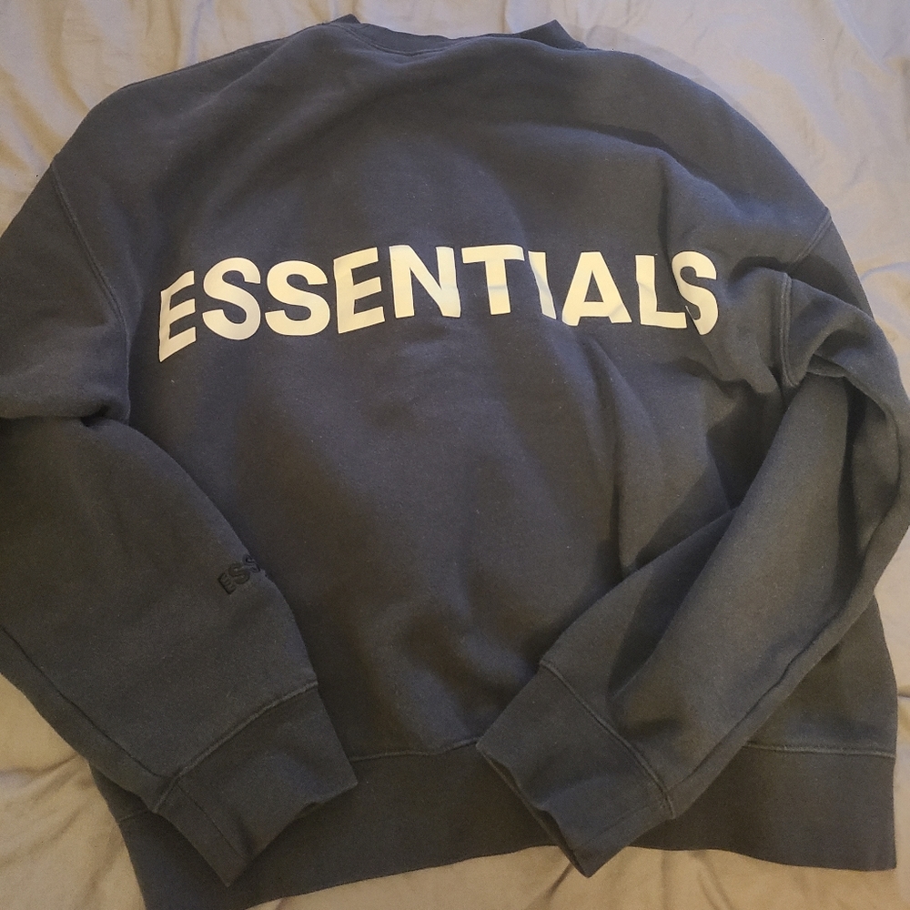 SOLD!! - Essentials Fear Of God Sweatshirt Black Size XS